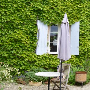 Photo de la façade extérieure de l'Atelier des Sources